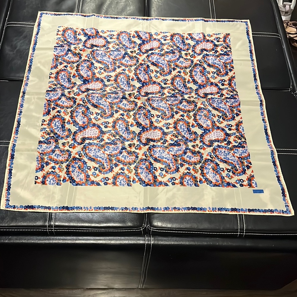 Robinson Golluber Scarf